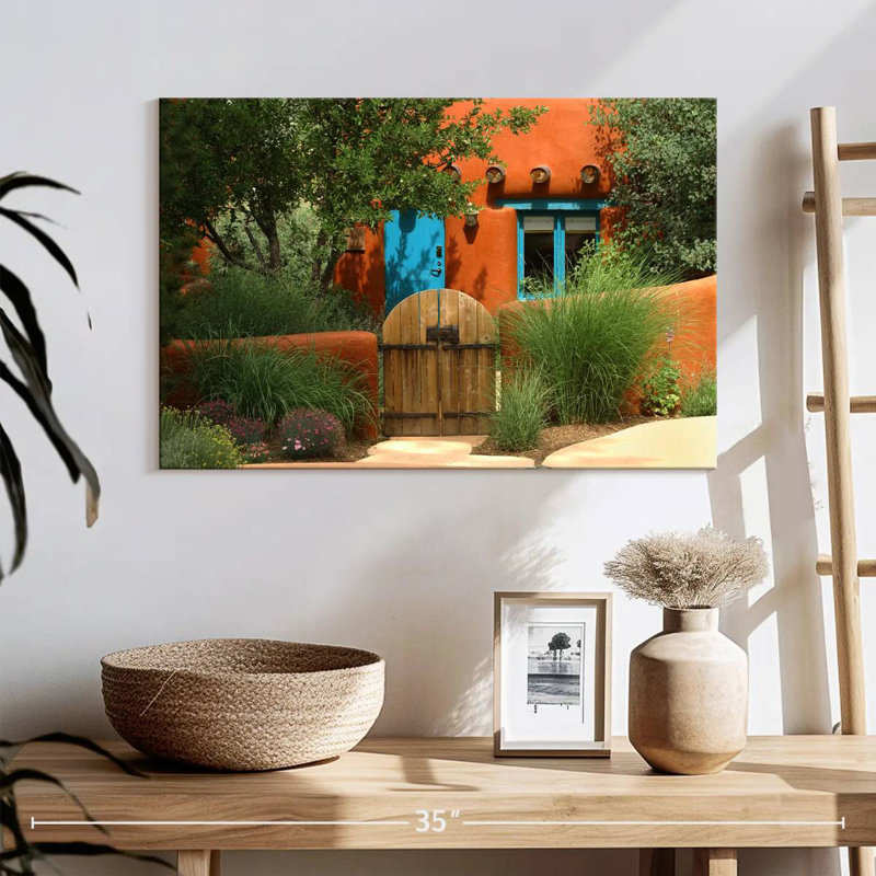 Lilie Pueblo Style Home, H 16 po x l 24 po