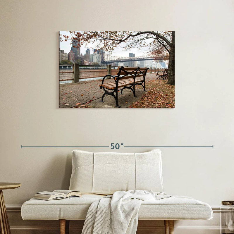 Nyc park bench Sireci, H 24 po x l 36 po