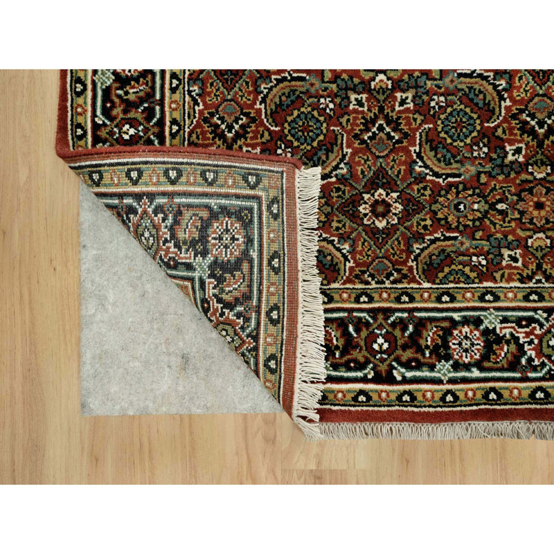 Tapis rouge en laine noué à la main 3 po 1 po x 5 pi 5 po Caliente 708A51EFFA1746D797A0C9E56EDC61F5