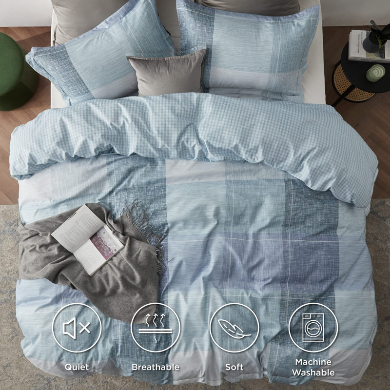 Bedsure Reversible Duvet Cover Set with Zipper Closure GentleSoft™️, Queen Duvet Cover + 2 Standard Pillowcases, Green Plaid