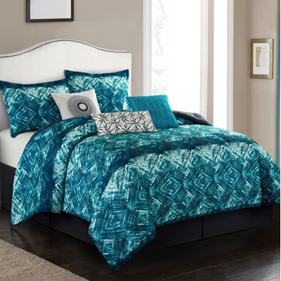 Batique Comforter Set