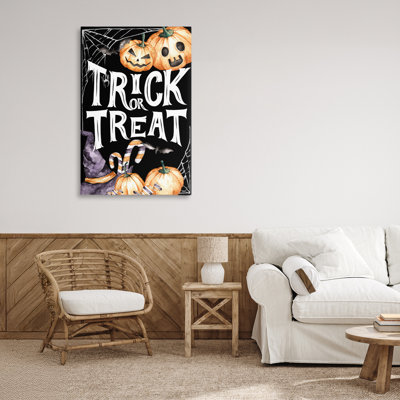 Toile «Trick Or traiter Creepy Traditions», conception par Kim Allen