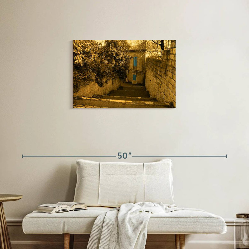 Lilie Jerusalem I, 20" H x 30" W