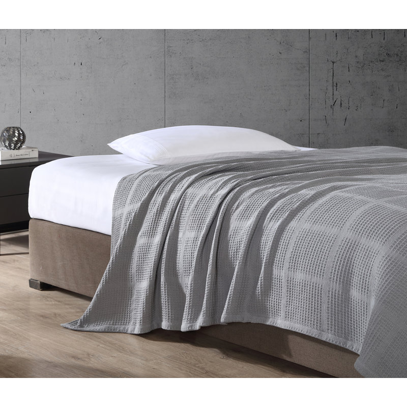 Cozy Waffle Weave Medium Gray Cotton Blanket - Full/Queen