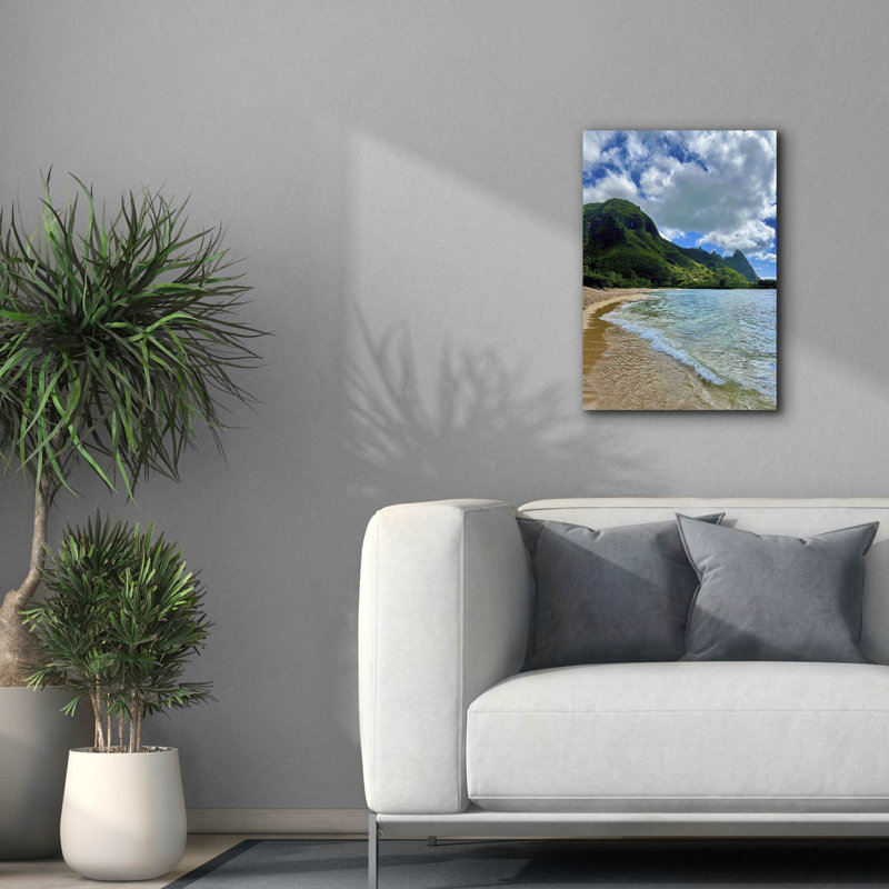  «Tunnels Beach» par Nicole Dell, art mural sur toile, 18 po x 26 po