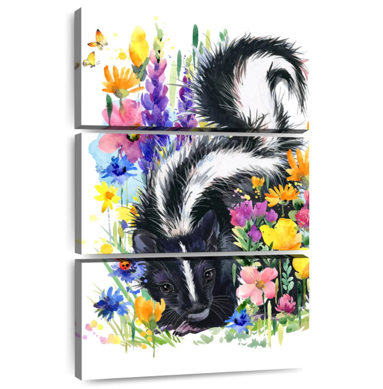 Brampt Floral Skunk, 38" H x 24" W