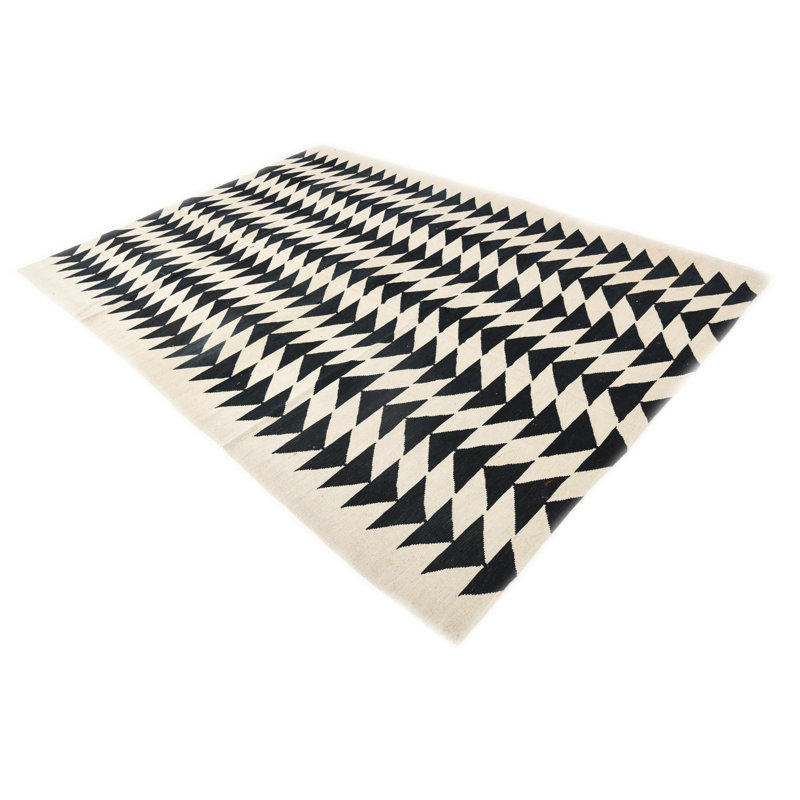 Tapis noir et blanc Osbourne