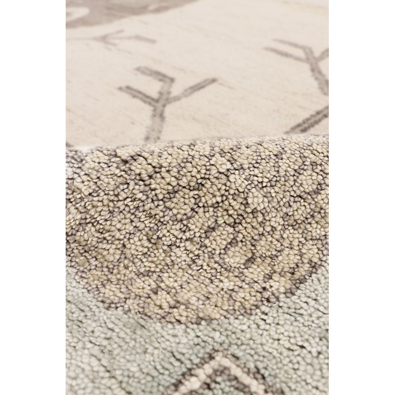 Khotan Hand Knotted Wool Oriental Area Rug in Ivory/Green