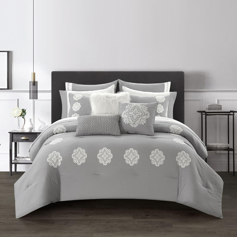 Stylehouse 12 Piece Silver Medallion Bed In A Bag Set, Luxurious All-in-one Bedding, Queen Comforter + 11 Additional Pieces