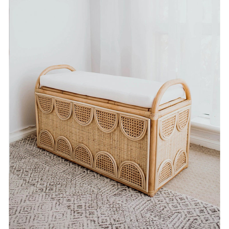 Banc de rangement scandinave en rotin tissé à la main avec coussin
