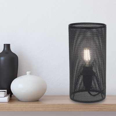 Onamia Metal Table Lamp