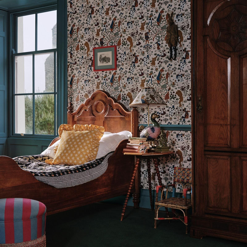 Alice in Wonderland Wallpaper, Achillea