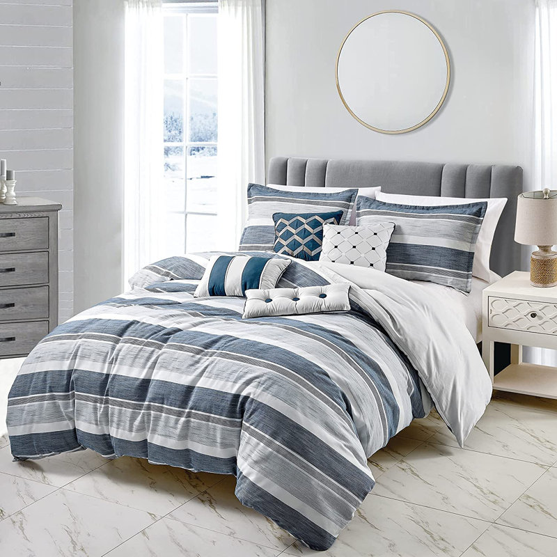Cabana Stripe 7-Piece Navy White Yarn Dyed Comforter Set, King Comforter + 6 Additional Pieces