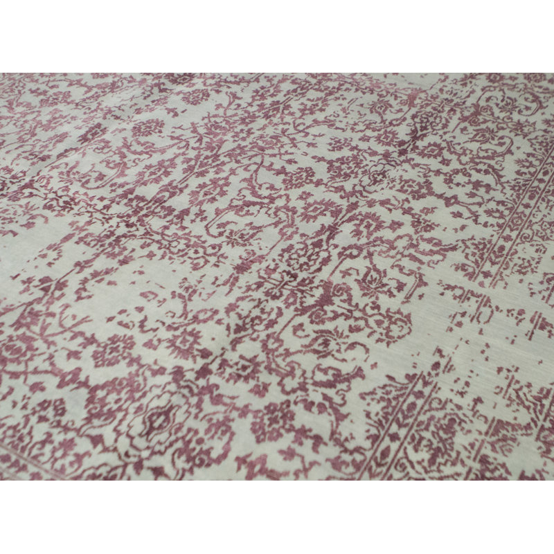 Hand-Knotted High-Quality Silver and White Area Rug