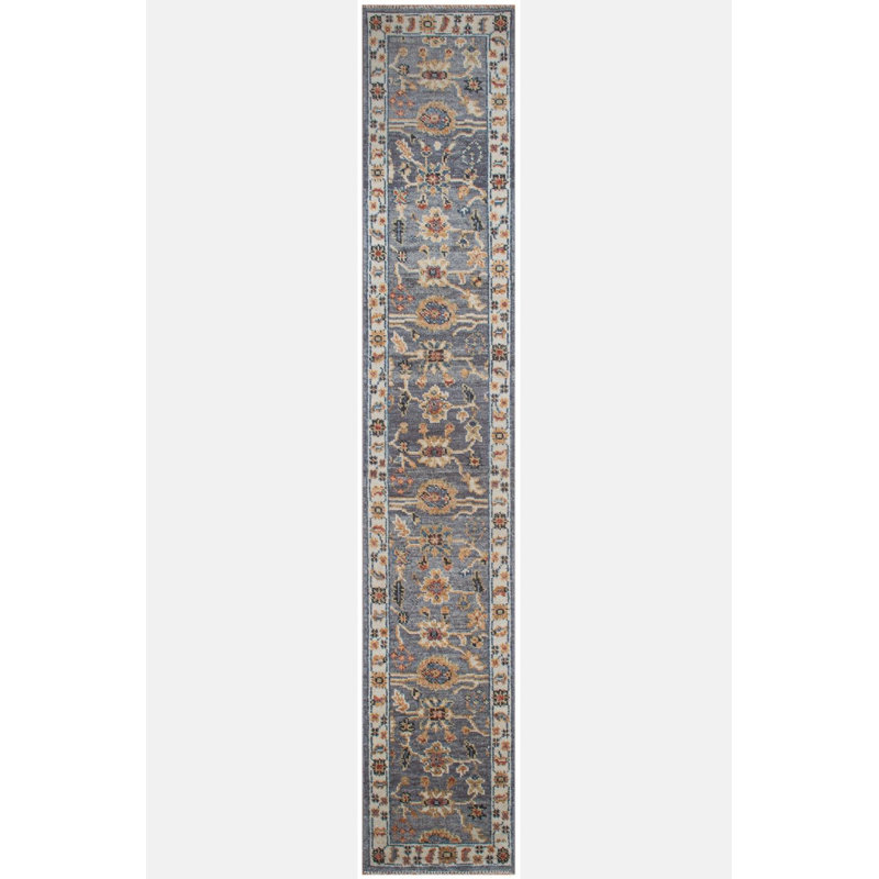 Area Rug in Gray