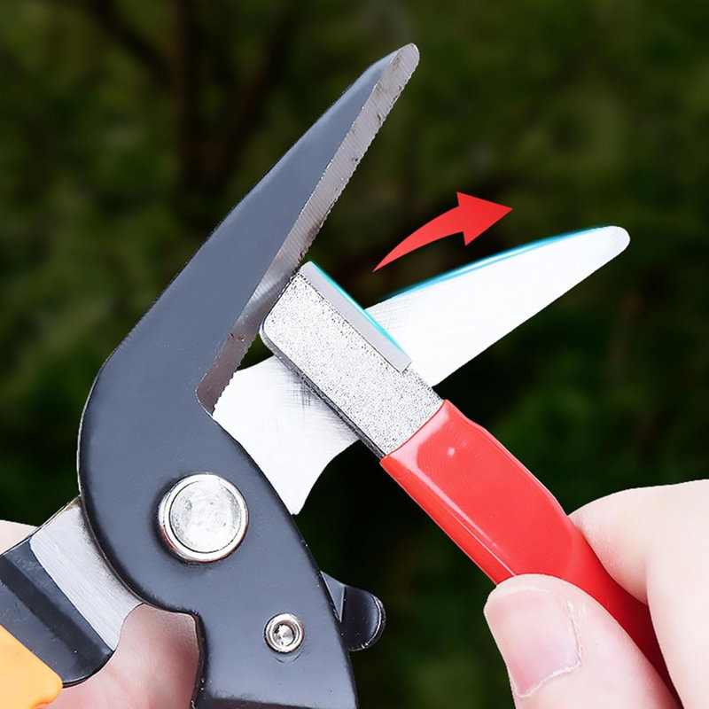 Aiguiseur polyvalent pour outils de jardin, Rouge