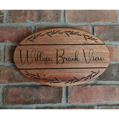 Washam Oval Wall Plaque