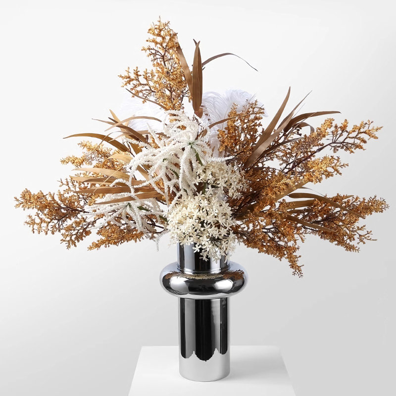 Bouquets simulés et décorations florales