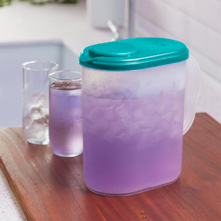 https://assets.wfcdn.com/im/77401236/resize-h755-w755%5Ecompr-r85/2394/239484061/Sterilite+Seal+1+Gallon+Drink+Pitcher+with+Grip+Handle%2C+Clear.jpg