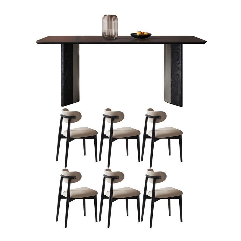 Jerimiah, 29.52" H x 78.74" L x 31.49" W