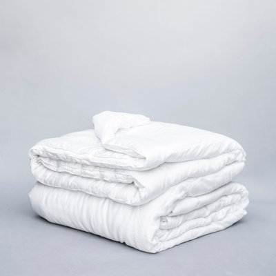 Utilitarian TENCEL Baffle Box Stitch Solid Colour Comforter