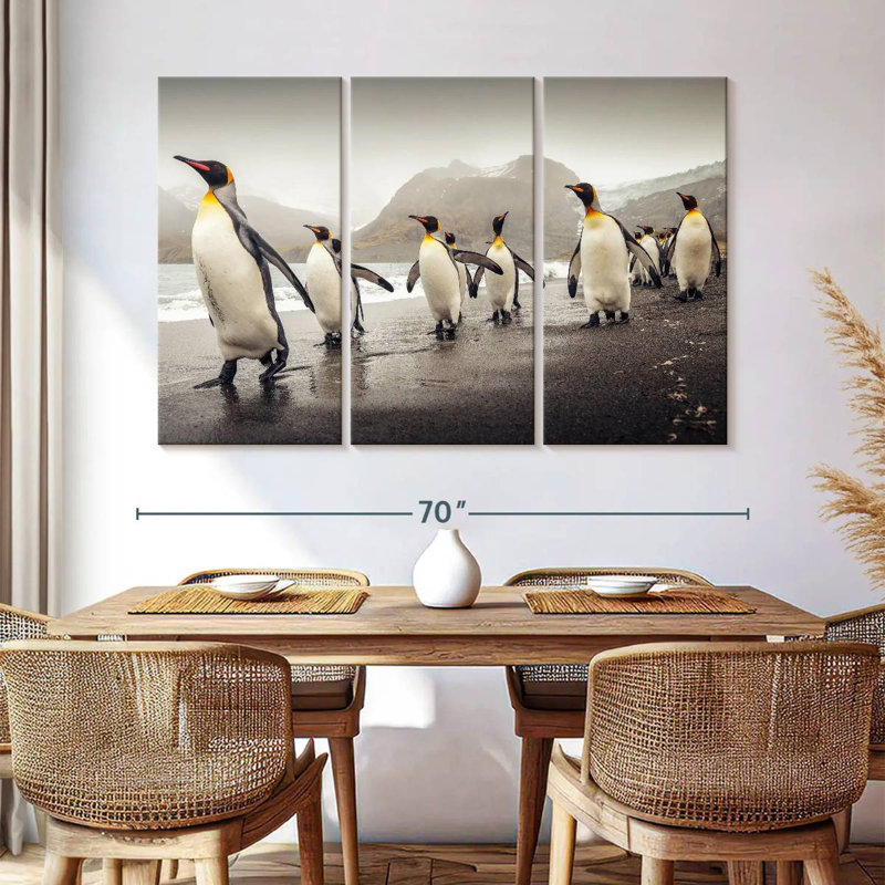 Pingouins bruns le long de la plage, H 42 po x l 65 po