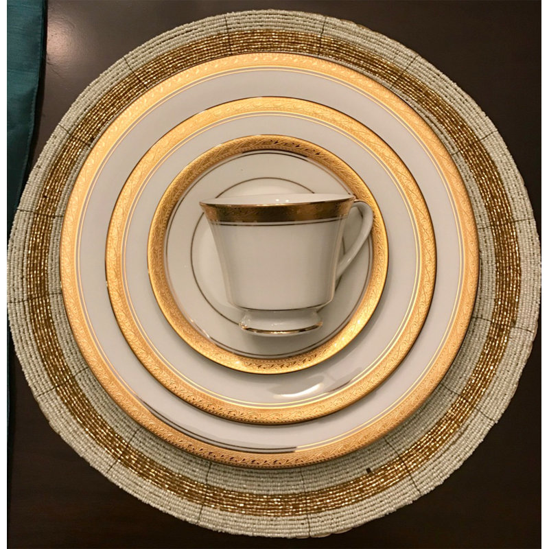 Penman Handmade Round Beaded Placemats Set of 4 – 14-inch Scratch-Resistant Table Decor Christmas Gift, Gold/Ivory