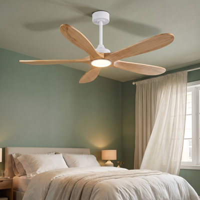 Ventilateur de plafond 5 pales 52 "en bois massif minimaliste avec moteur CC réversible et lumière DEL