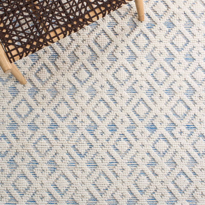 Vermont Hand Woven Wool/Cotton Geometric Rug in Ivory/Blue, Rectangle 4' x 6'
