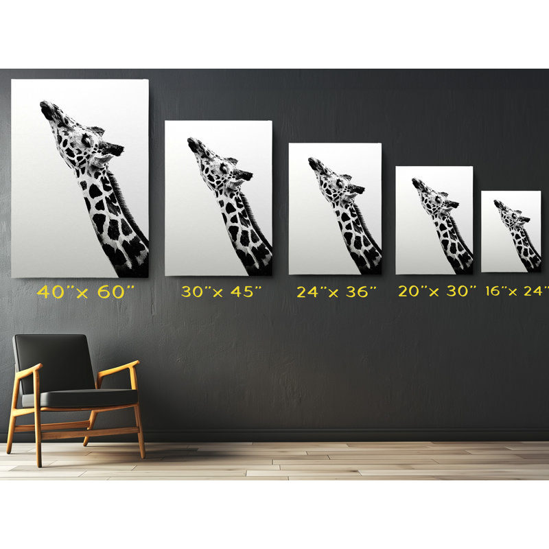 Impression sur toile girafe naturelle noire et blanche, H 36 po x l 24 po