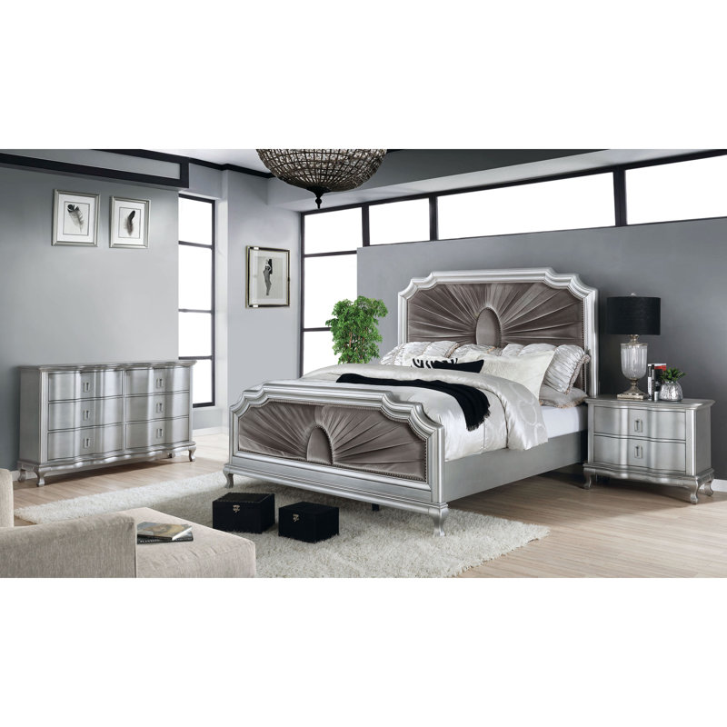 Kastin Solid Wood Piece Bedroom Set, California King