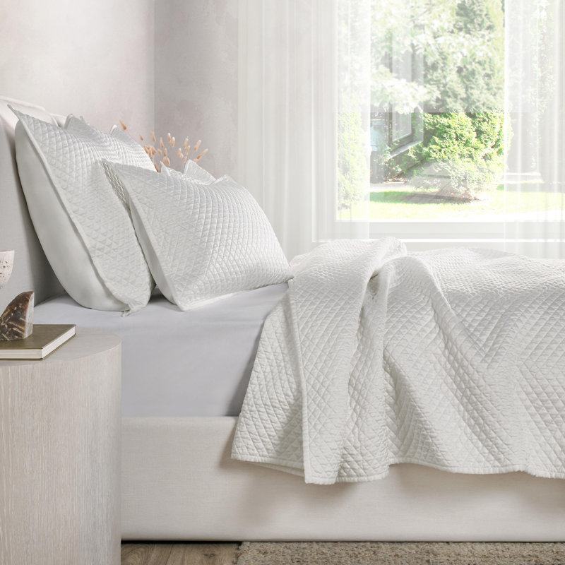Winthrop Quilt, King Quilt, White
