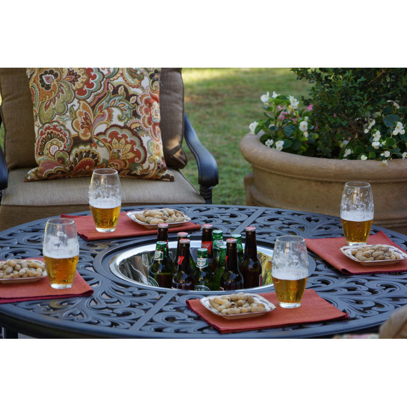 Ensemble de conversation de patio 5 pièces Nanafalia avec coussins et table à thé ronde 52 po