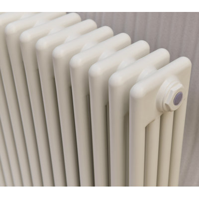 Bernardo Horizontal Traditional Colosseum Radiator