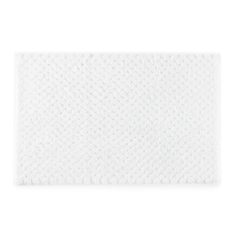 White Catalina Bath Rug, 20"W x 31"L