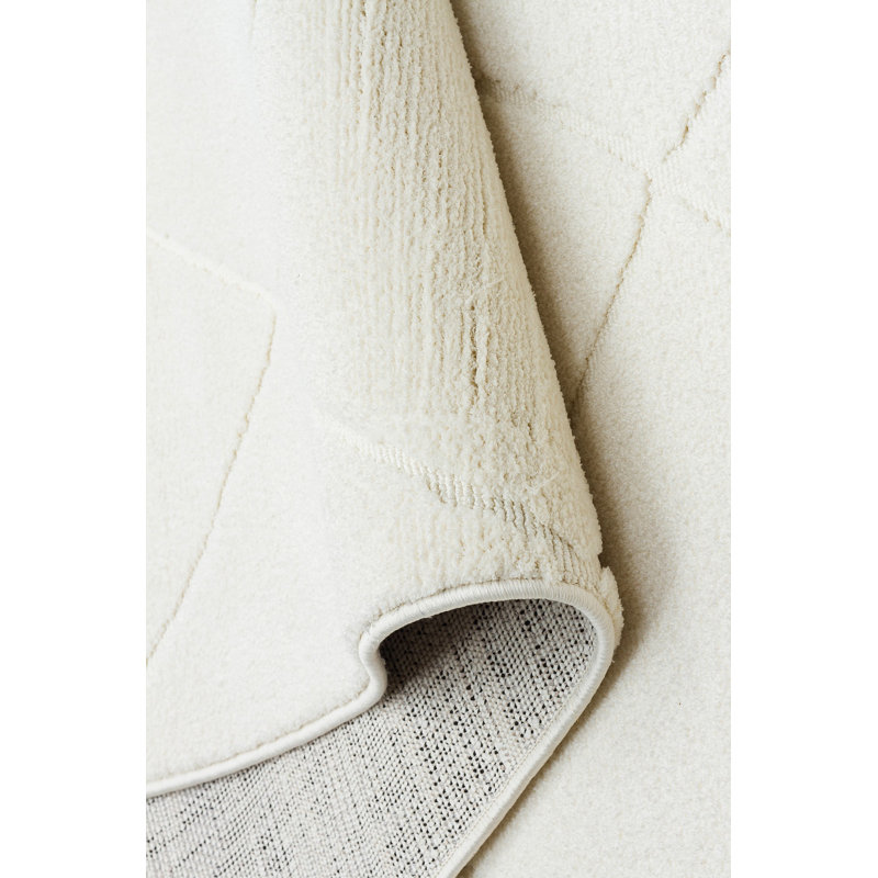 Tapis blanc en polyester tissé à la machine Hamim, Rectangle 2 pi 7 po x 4 pi 11 po