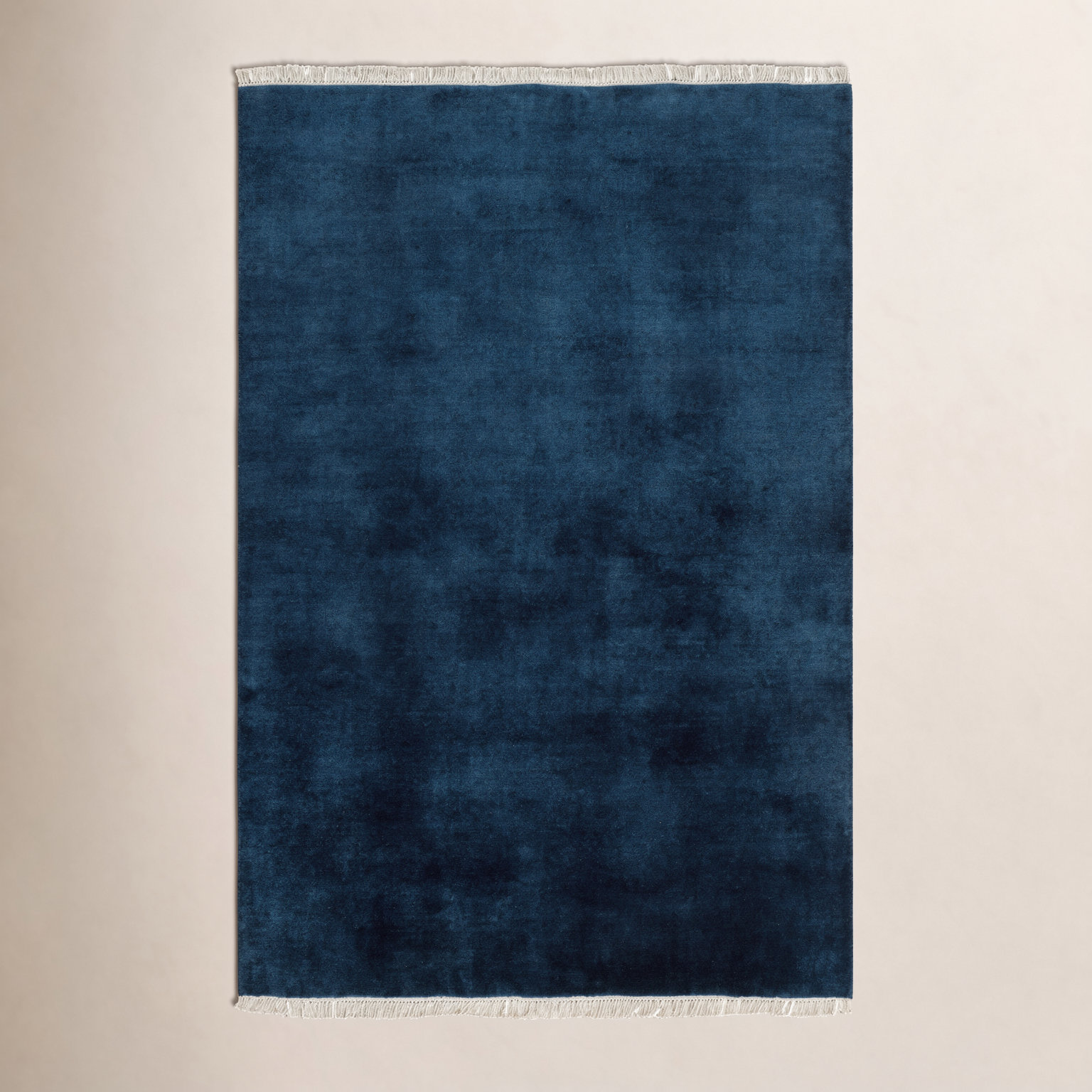 Clio Handmade Wool Blue Rug, Rectangle 2' x 3'