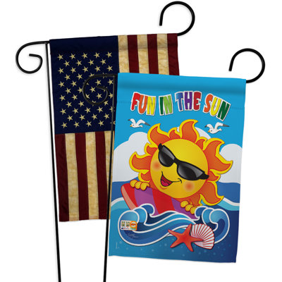 Fun dans le soleil, un polyester de 2 côtés en polyester 19 po.  drapeau de jardin