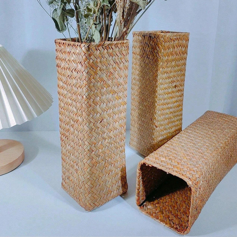 Vase en osier fait à la main