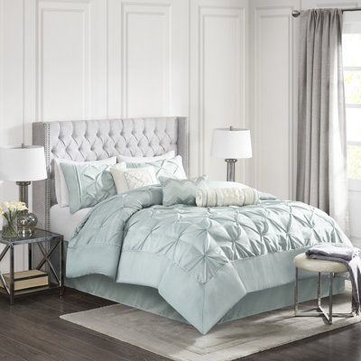 Édredon 7 pièces pour chambre à coucher Harmony - Literie avec bourre et accessoires assortis