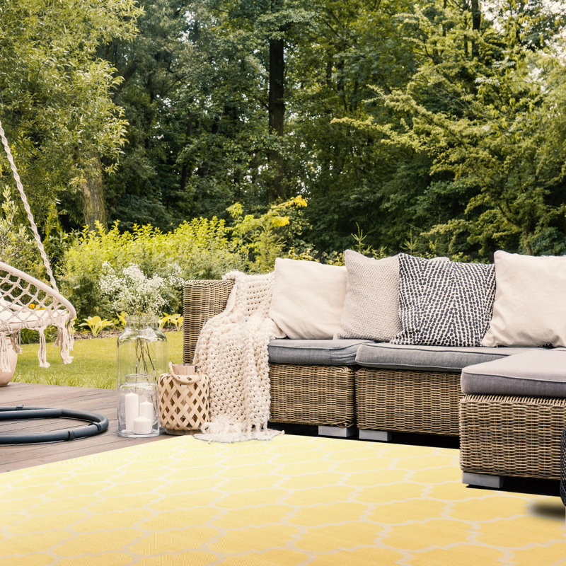 Tapis beige intérieur / extérieur Sayde, Rectangle 8 pi x 11 pi 2 po