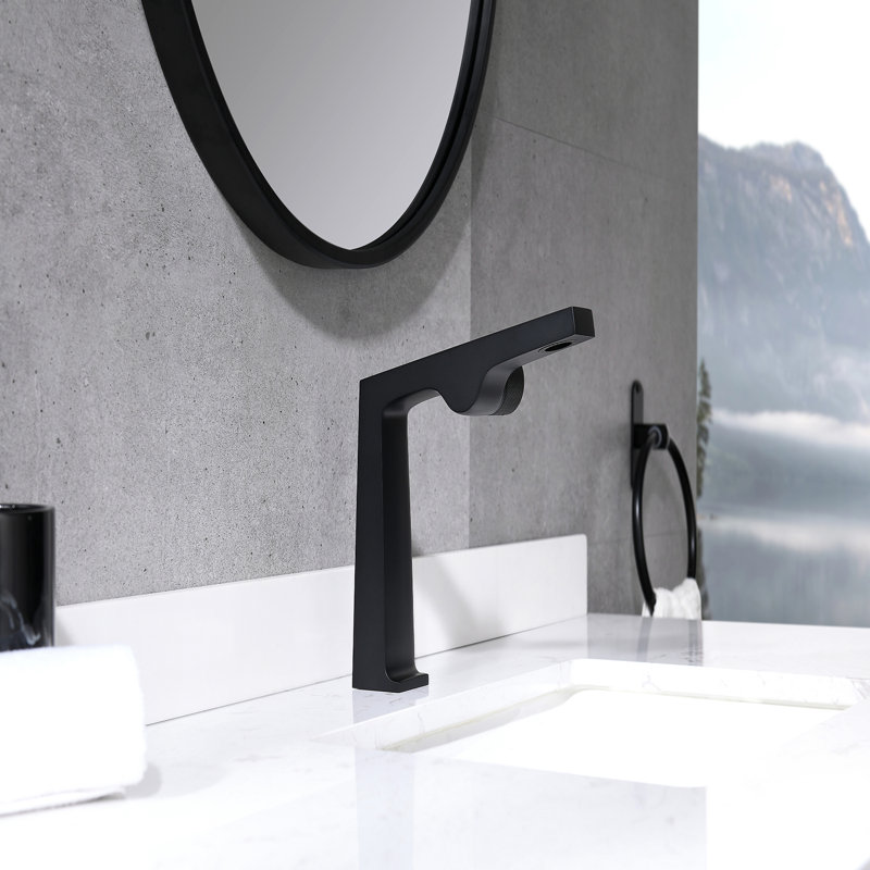 Single-Hole Single-Handle Bathroom Faucet, Matte Black