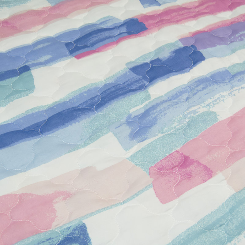Your Lifestyle by Donna Sharp Smoothie Abstract Quilted Throw