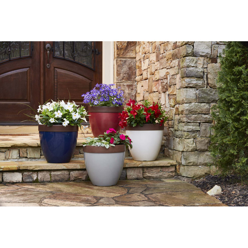 Taupe High-Density Resin Outdoor Planter with Drainage Hole