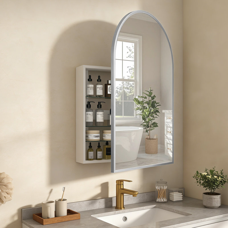 Armoire à pharmacie Tabbatha, H 36 po x l 24 po x P 4,6 po, Argent argent