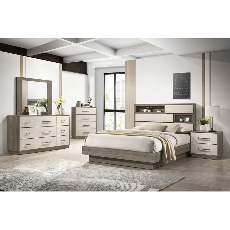 4-Drawer Chest