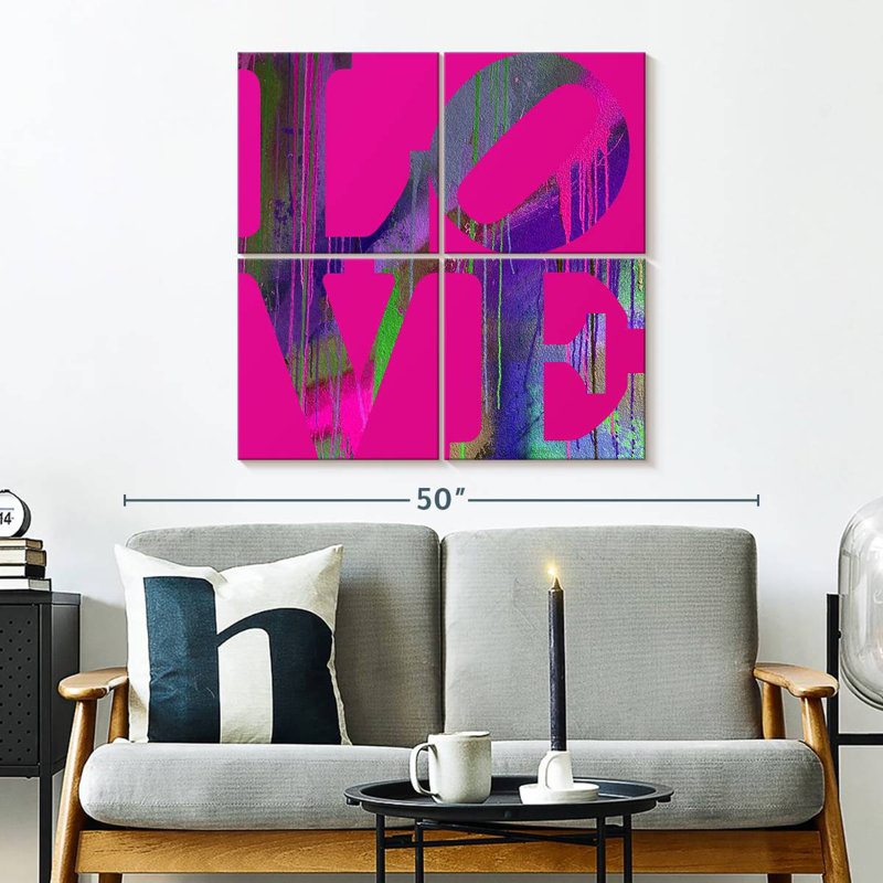Tergel Love Pink, 32" H x 32" W