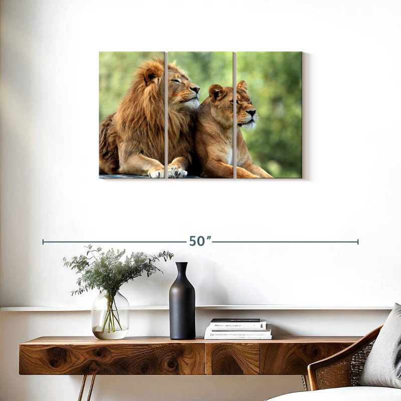 Brampt Lion Couple, 20'' H X 33'' W