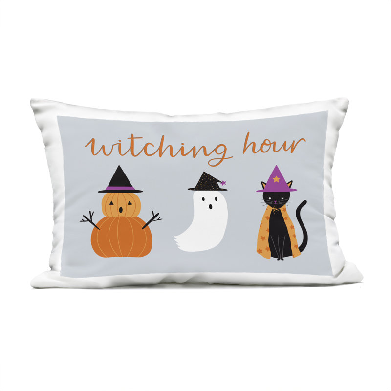 Coussin d'extérieur mignon "Halloween Witching Hour" par Sazerelli Designs