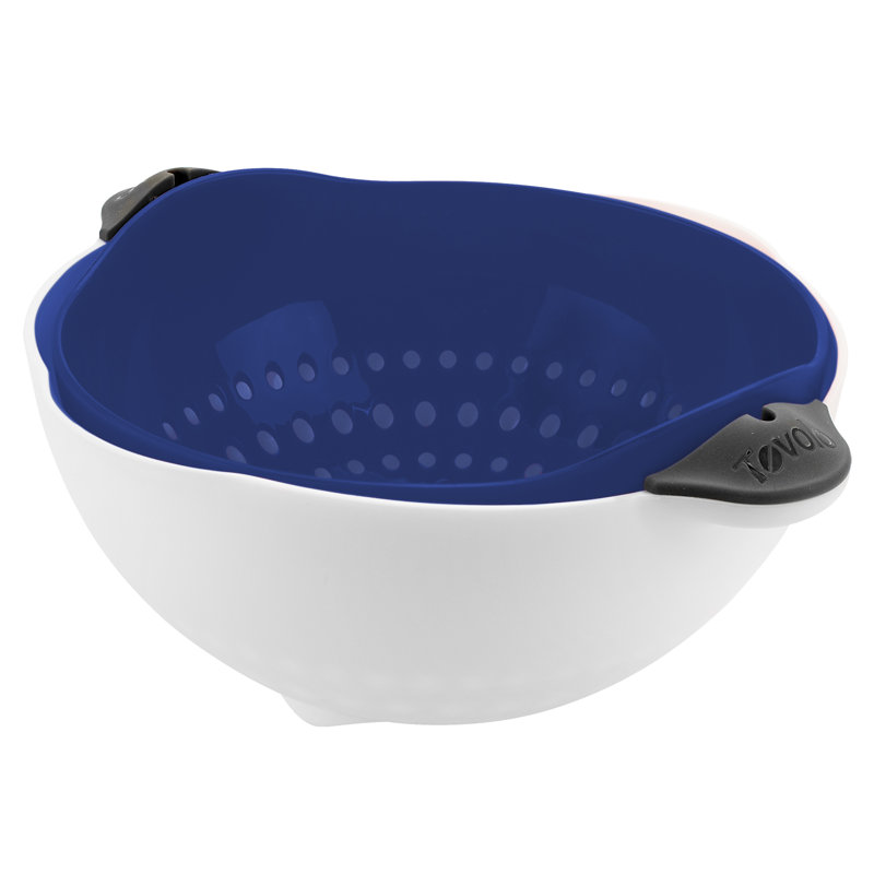 Tovolo Soak N' Strain Colander, Easy-Pour Spout, 1.5 Quart Food Strainer, 2-In-1 Strainer & Soaking Bowl, Fruit Bowl & Vegetable Wash, BPA-Free & Dishwasher-Safe
